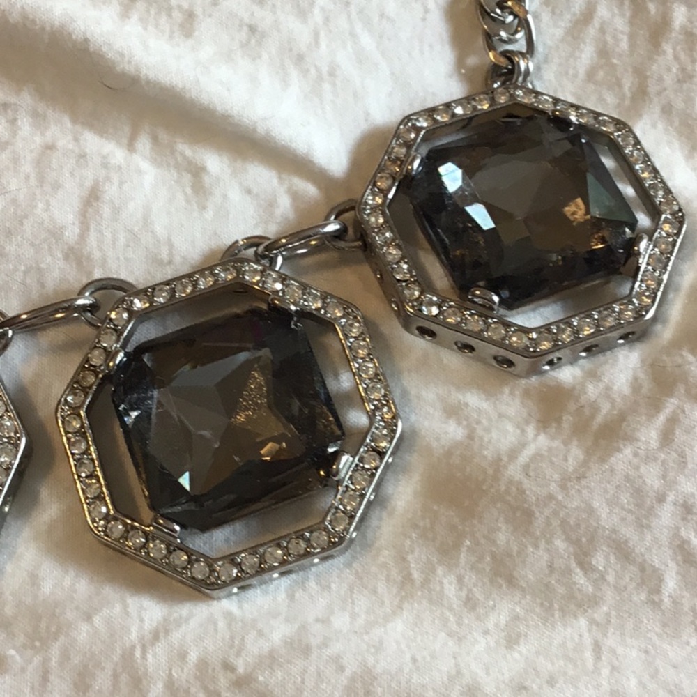 WHBM gray and silver statement necklace! 16 inches - Picture 2 of 4